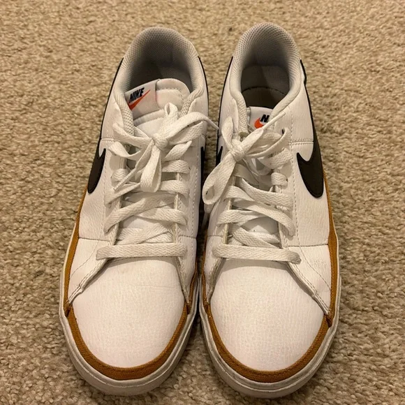 Nike Court Vision shoes - Picture 2 of 5